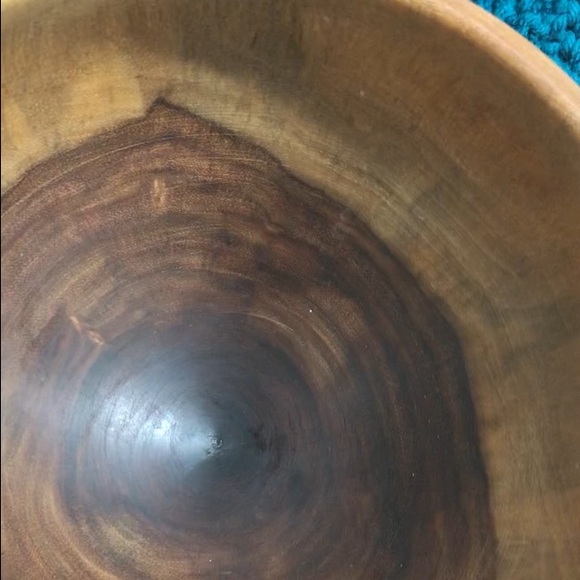 Handmade Cherry Wood Bowl - Picture 13 of 16